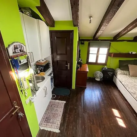 Apartman Cozy Mansard In The Old Town